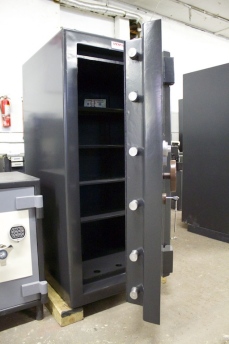 Used 5020 SLS Bankers Jewelry TRTL30X6 Equivalent High Security Safe